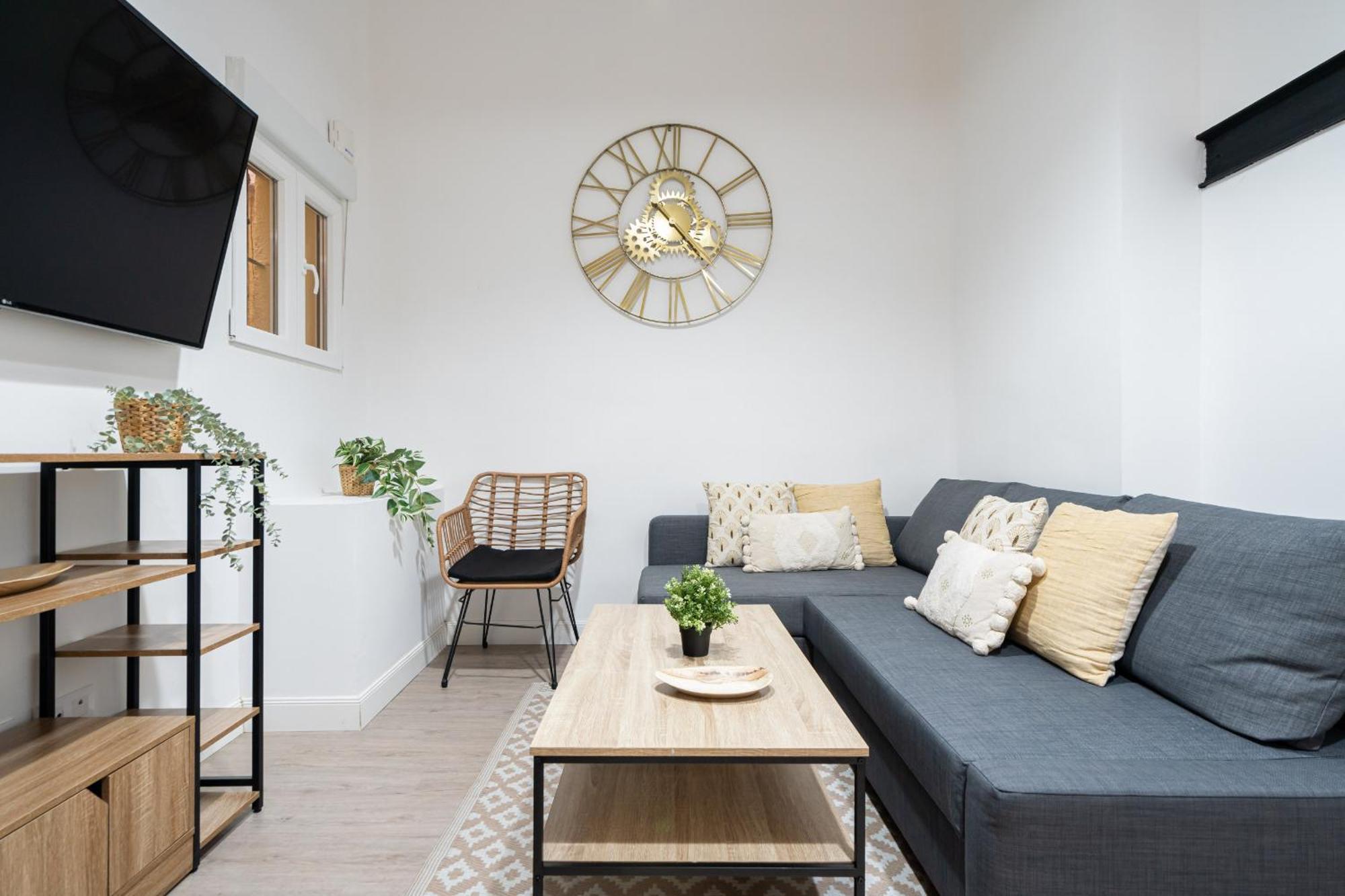 Lofts Reformados En El Bernabeu Alquiler Temporal Apartment Madrid Luaran gambar