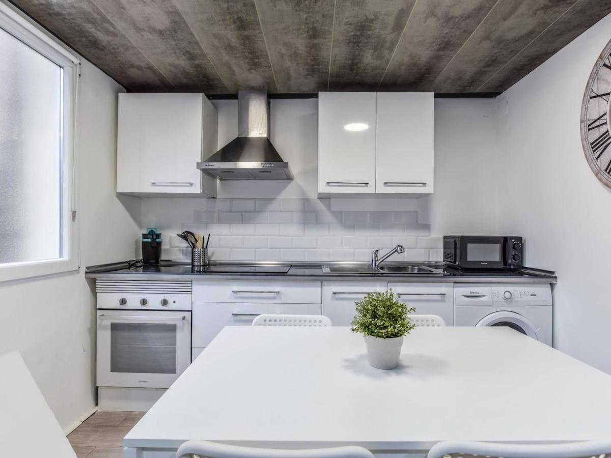 Lofts Reformados En El Bernabeu Alquiler Temporal Apartment Madrid Luaran gambar